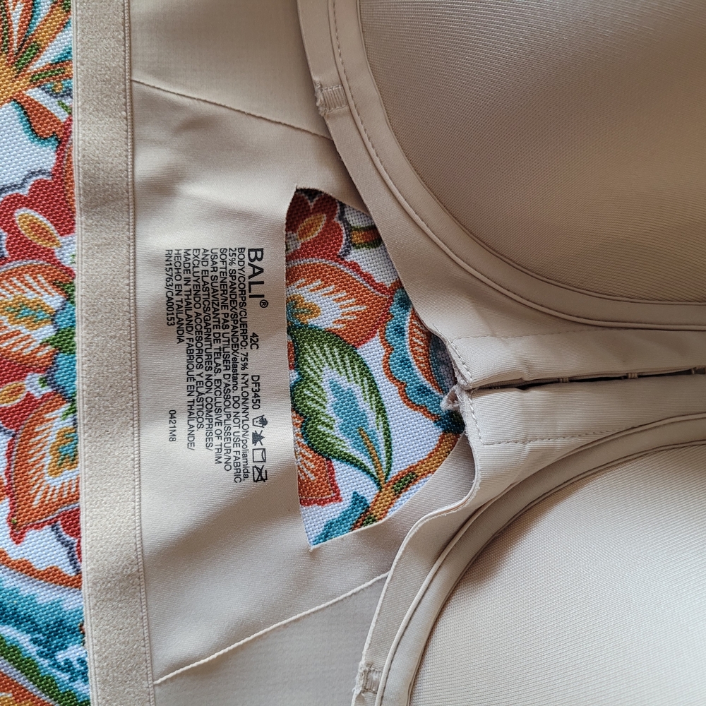 Bali Soft Beige Front-Closure Bra - Picture 8 of 9